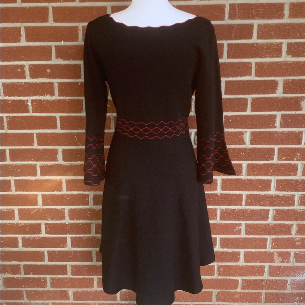 Danny and Nicole knit dress - Picture 5 of 5